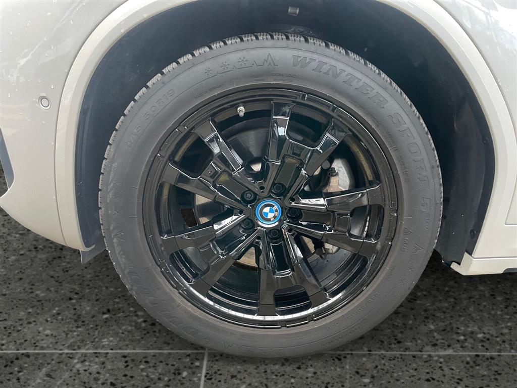 BMW iX3 EL Impressive 286HK 5d Aut. - Image 9