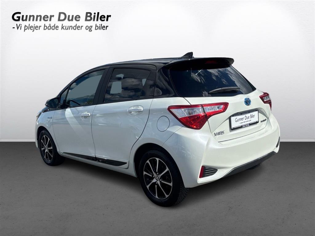 Toyota Yaris 1,5 Hybrid H3 Premiumpakke E-CVT 100HK 5d Trinl. Gear - Image 4