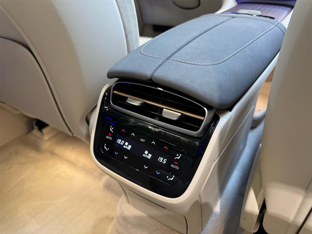 Mercedes-Benz EQS 450 EL AMG Premium 4Matic 360HK 5d Aut. - Image 13