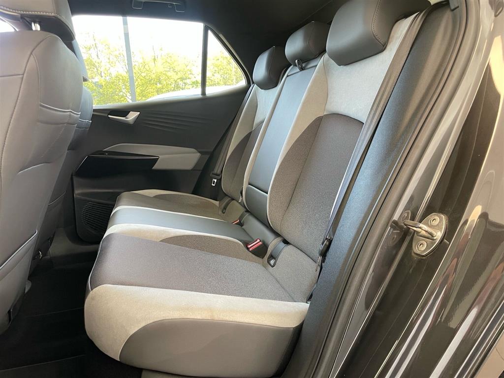 VW ID.3 EL Pro Performance Business 204HK 5d Aut. - Image 19