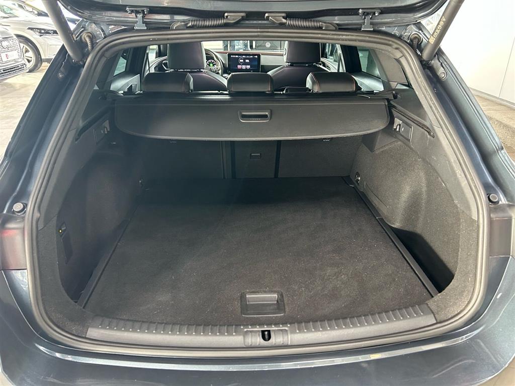 Seat Leon Sportstourer 1,5 e-TSI Mild hybrid FR DSG 150HK Stc 7g Aut. - Image 8