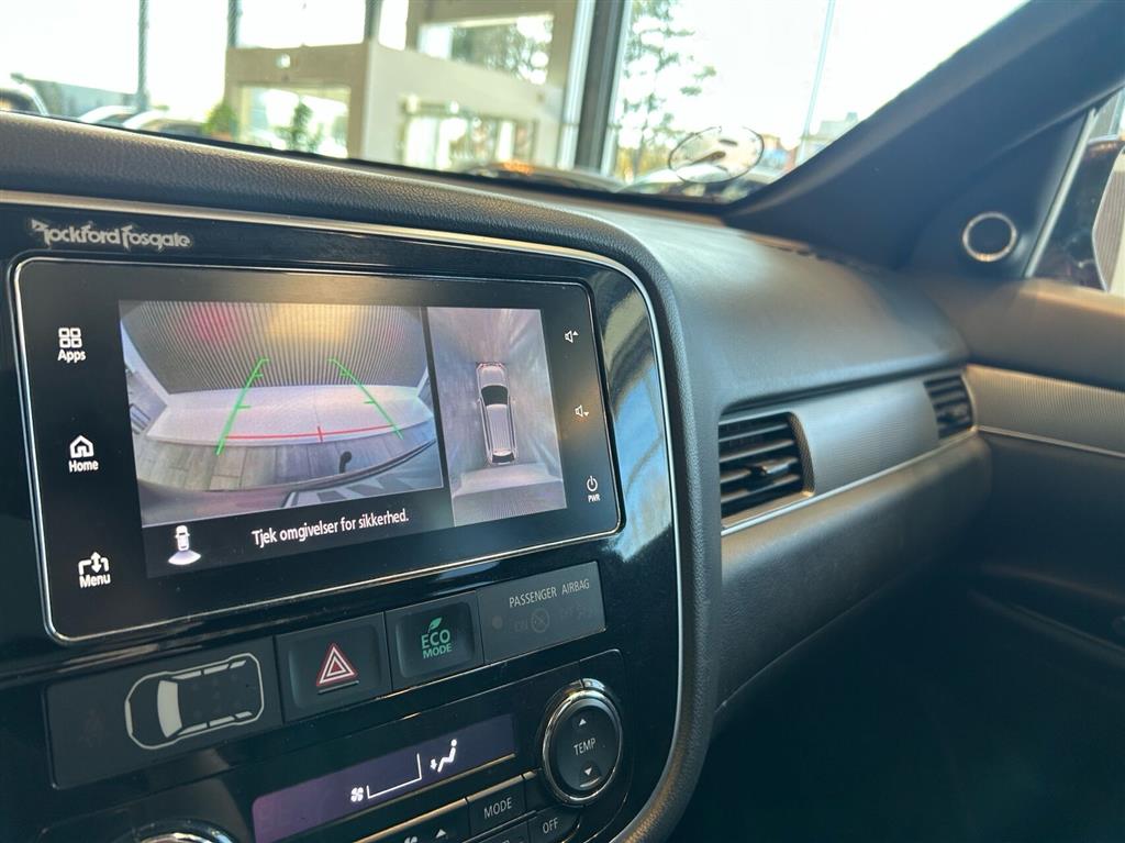 Mitsubishi Outlander 2,0 PHEV Plugin-hybrid Instyle 4WD 200HK 5d 6g Trinl. Gear - Image 13
