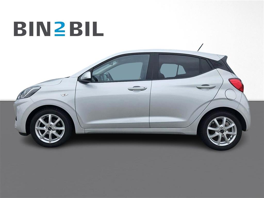 Hyundai i10 1,0 Advanced 67HK 5d - Image 3