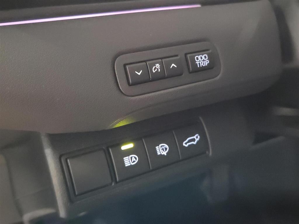 Toyota BZ4X EL Active Tech 224HK 5d Aut. - Image 8
