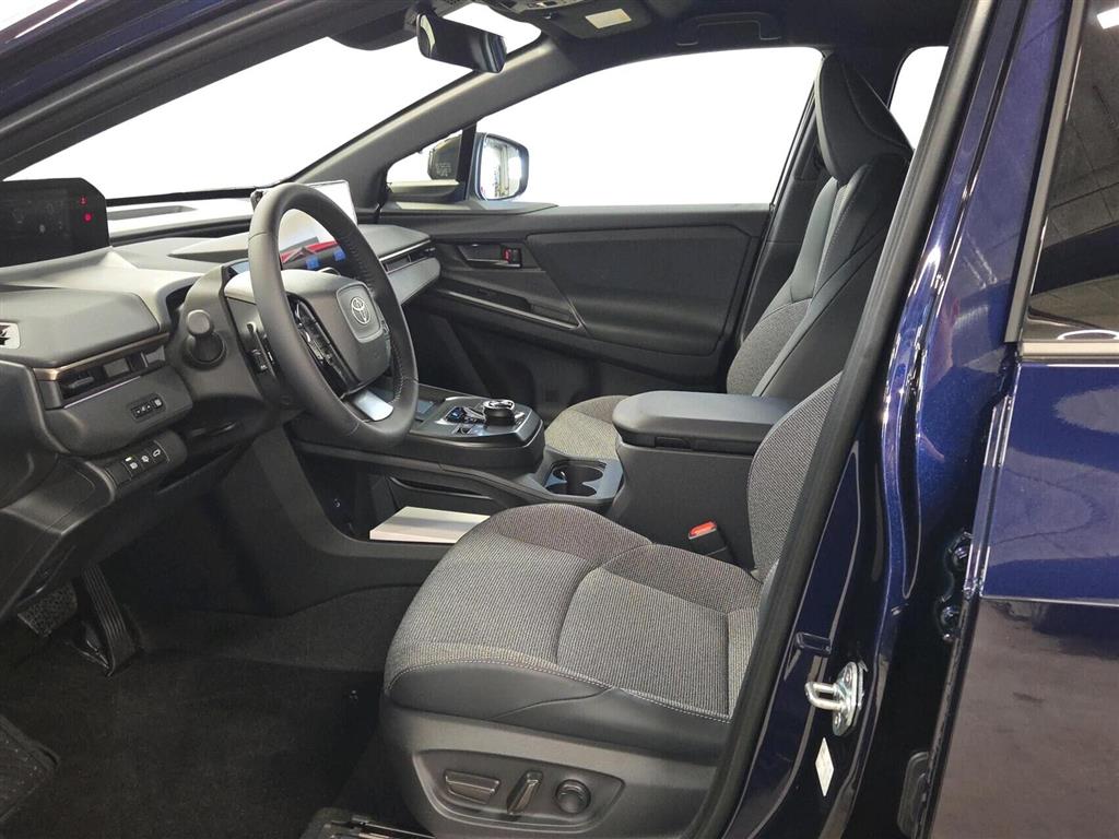 Toyota BZ4X EL Active Tech 224HK 5d Aut. - Image 4