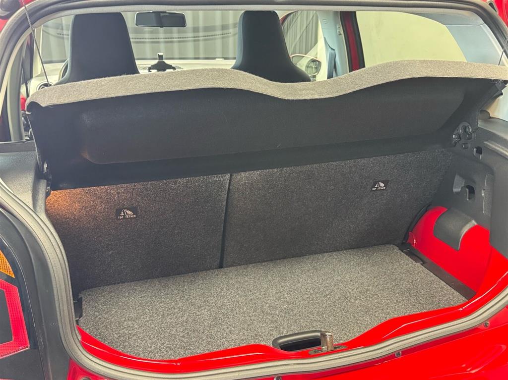 VW e-up EL 83HK 5d Aut. - Image 6