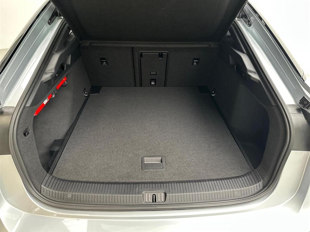 VW ID.7 EL Style+ 286HK 5d Aut. - Image 14