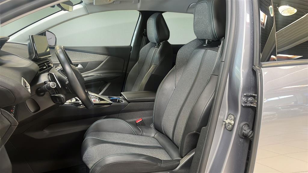 Peugeot 3008 1,6 Plugin-hybrid Allure Pack EAT8 225HK 5d 8g Aut. - Image 7