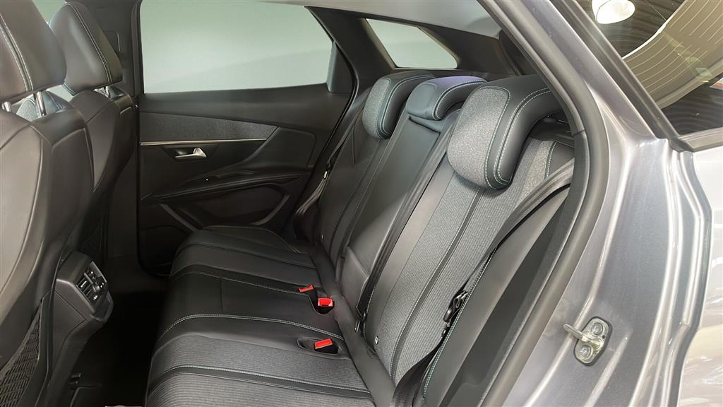 Peugeot 3008 1,6 Plugin-hybrid Allure Pack EAT8 225HK 5d 8g Aut. - Image 8