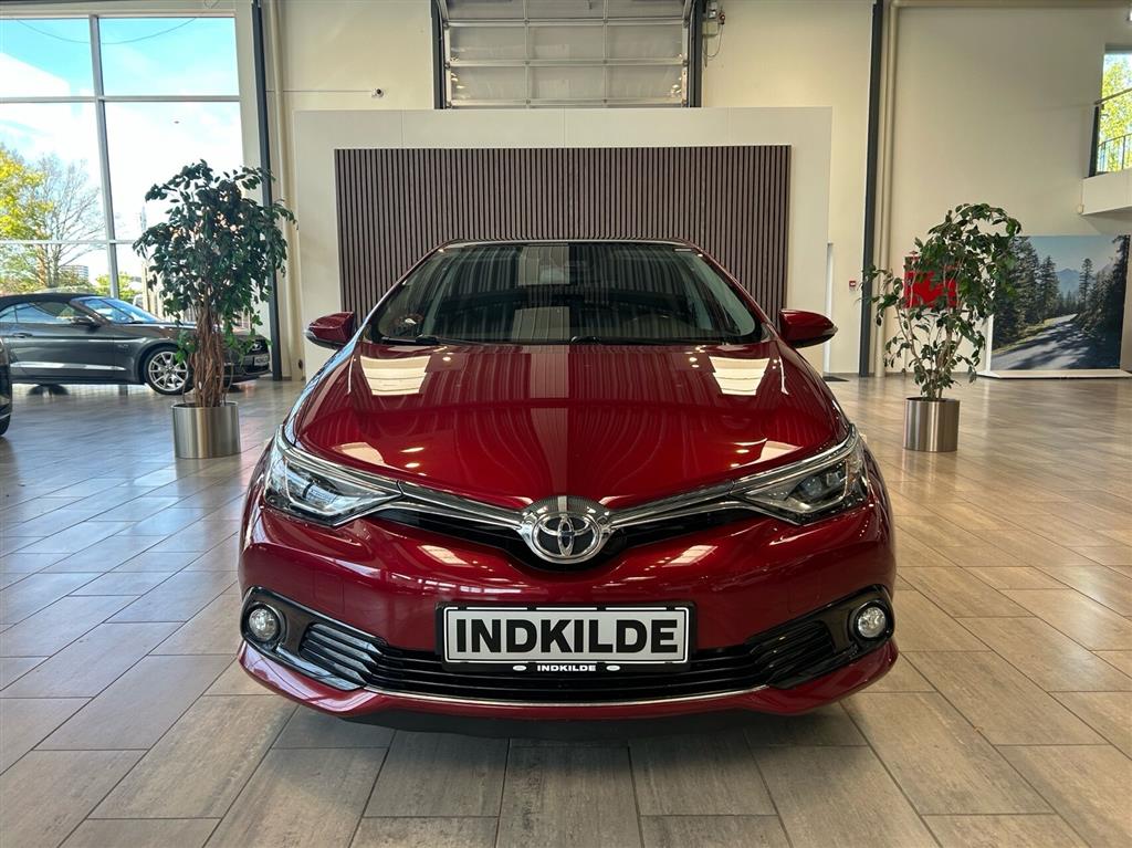 Toyota Auris 1,2 T Spirit 116HK 5d 6g - Image 2