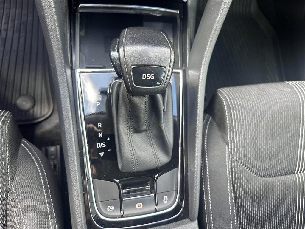 Skoda Karoq 1,5 TSI ACT Celebration DSG 150HK 5d 7g Aut. - Image 13