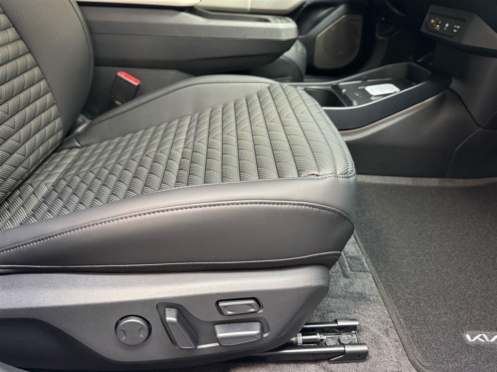 Kia EV4 EL Long Range GT-Line 204HK 5d Aut. - Image 9