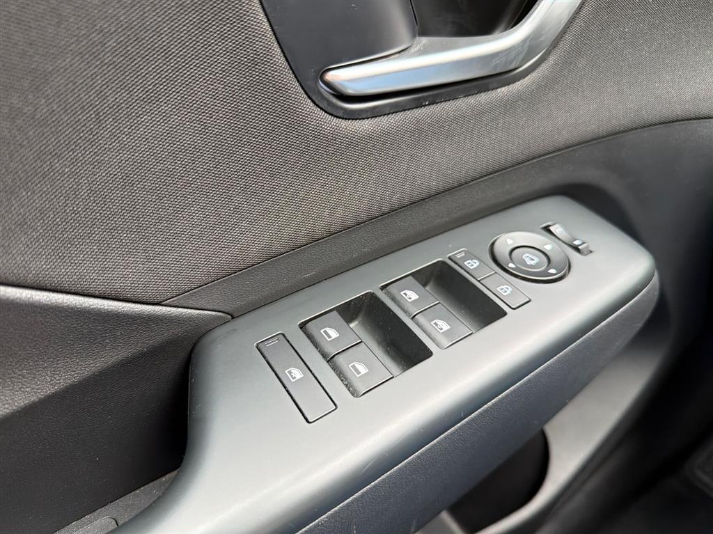 Hyundai Kona Electric 65,4 kWh Advanced Long Range 217HK 5d Aut. - Image 16