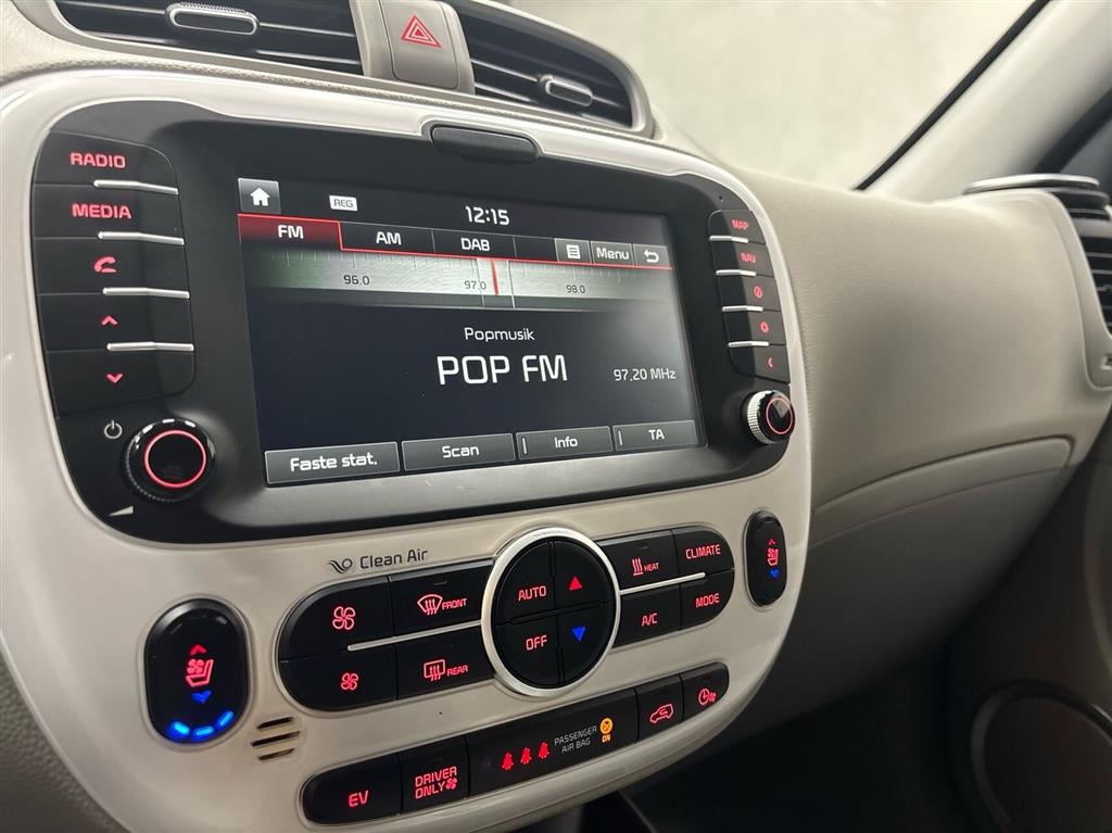 Kia Soul EL Advance 111HK 5d Aut. - Image 19