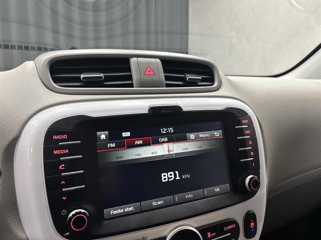 Kia Soul EL Advance 111HK 5d Aut. - Image 20