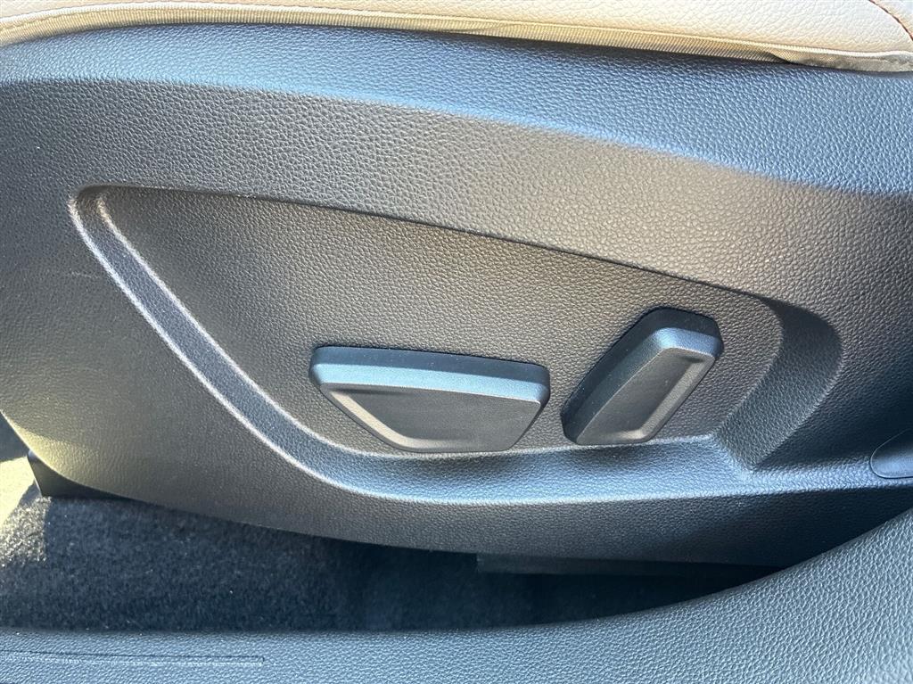 Renault Captur 1,6 E-TECH Plugin-hybrid Initiale Paris 160HK 5d Aut. - Image 24