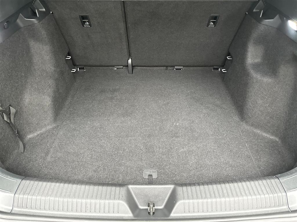 VW ID.4 EL Pro Performance 204HK 5d Aut. - Image 14