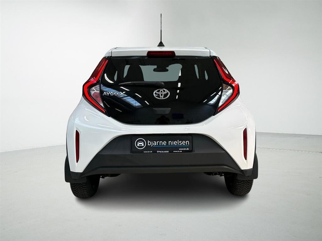 Toyota Aygo X 1,0 VVT-I Active 72HK 5d - Image 7