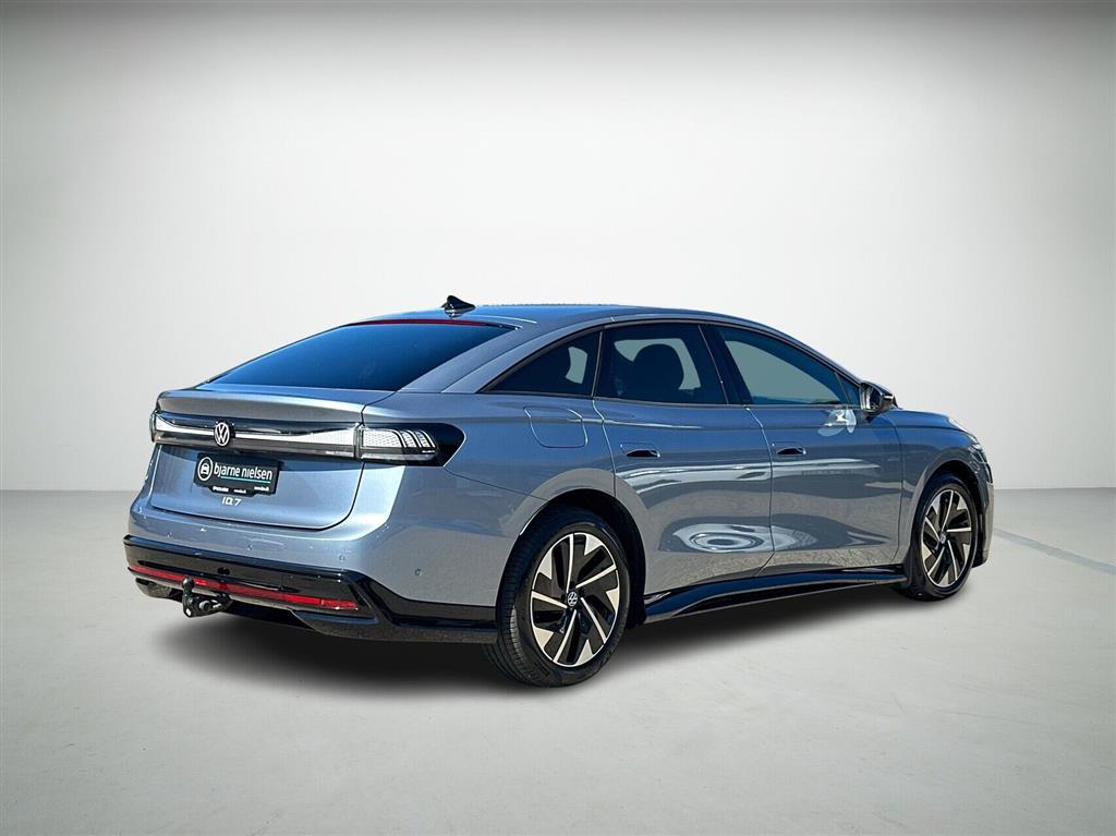 VW ID.7 EL Pro S 286HK 5d Aut. - Image 2
