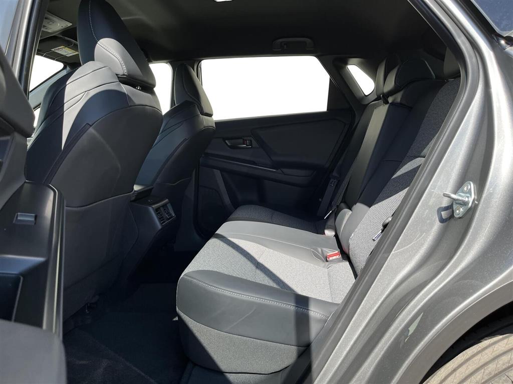 Toyota BZ4X EL Active Tech 224HK 5d Aut. - Image 5