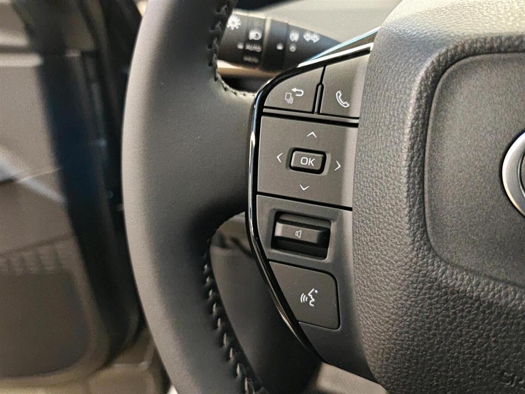 Toyota BZ4X EL Active Tech 224HK 5d Aut. - Image 11