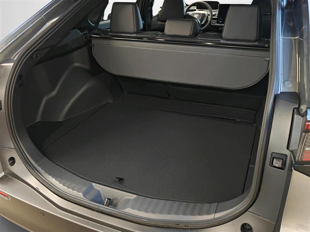 Toyota BZ4X EL Active Tech 224HK 5d Aut. - Image 16