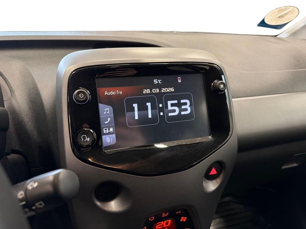 Toyota Aygo 1,0 VVT-I X-Press 72HK 5d - Image 11