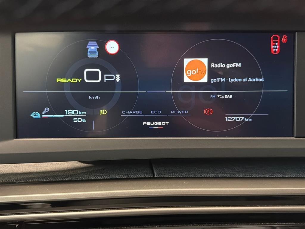 Peugeot e-5008 EL Allure 210HK 5d Aut. - Image 12