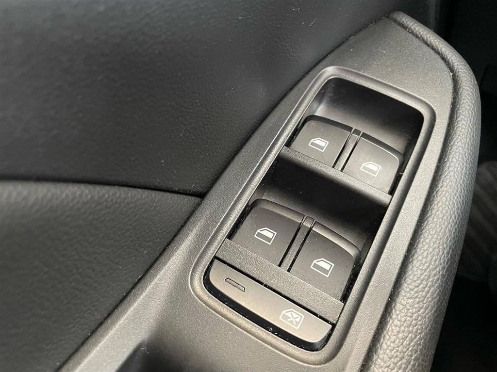 MG ZS EV EL Luxury 143HK 5d Aut. - Image 16