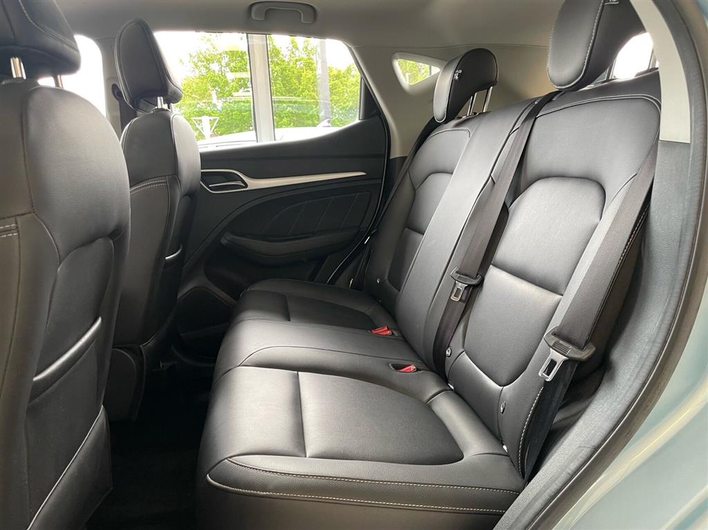 MG ZS EV EL Luxury 143HK 5d Aut. - Image 20