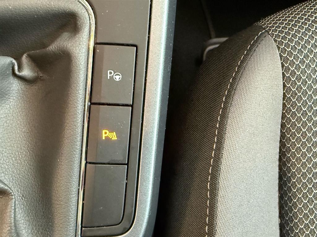Seat Arona 1,0 TSI Style Start/Stop 95HK 5d - Image 12