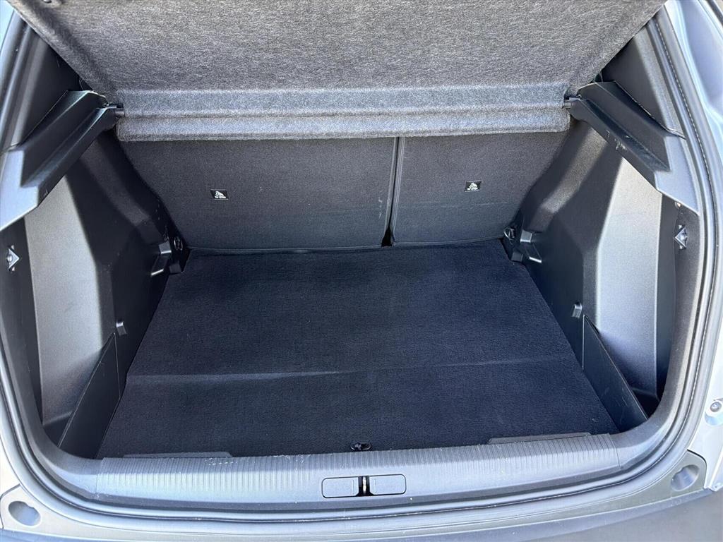 Peugeot e-2008 EL Active Pack 136HK 5d Aut. - Image 11