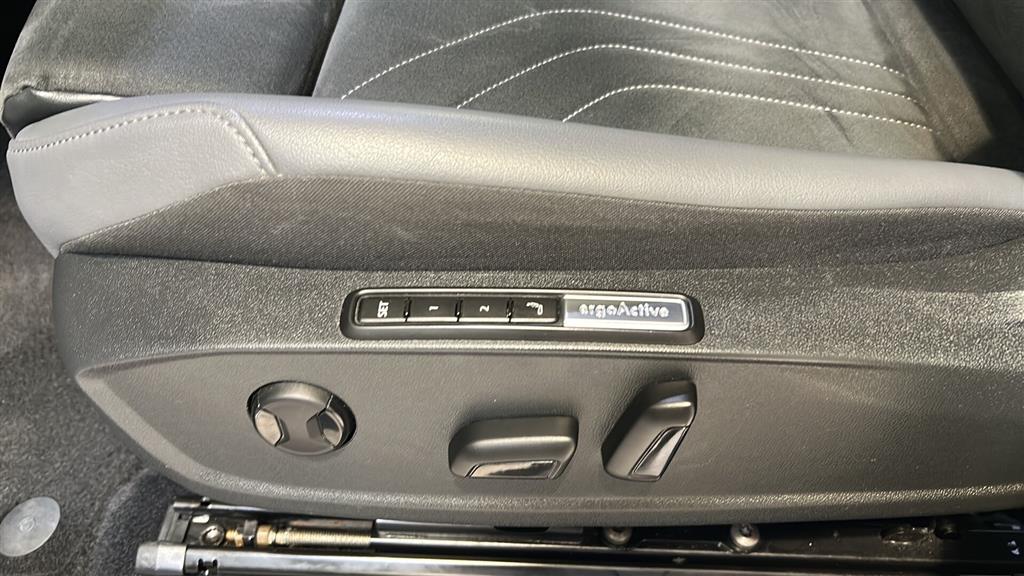 VW ID.4 EL 1st Pro Performance 204HK 5d Aut. - Image 12