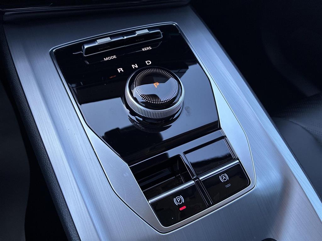 MG MG5 Electric EL Standard Range Luxury 177HK Stc Aut. - Image 25