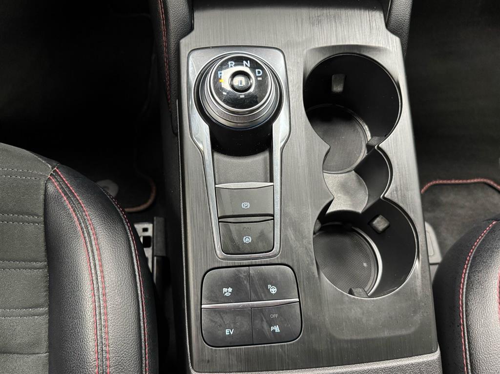 Ford Kuga 2,5 Plugin-hybrid ST-Line X CVT 225HK 5d Trinl. Gear - Image 31