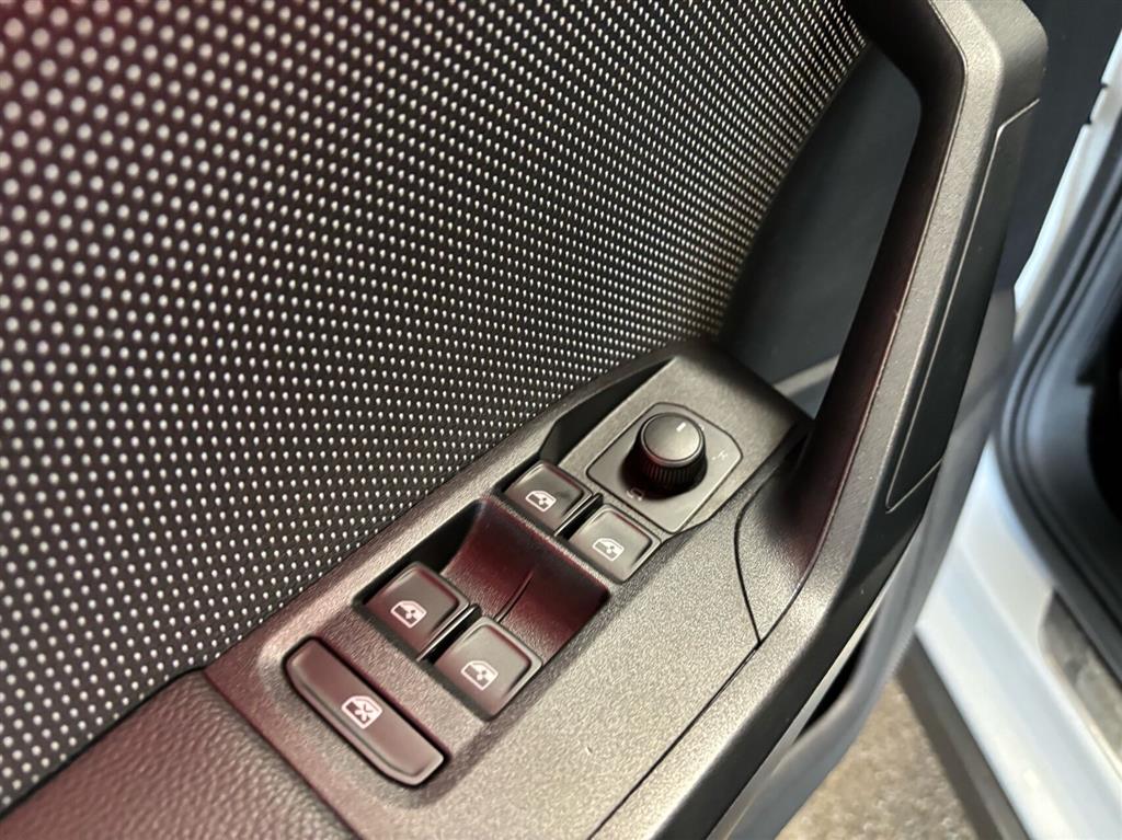 Seat Arona 1,0 TSI Xcellence Start/Stop DSG 115HK 5d 7g Aut. - Image 8