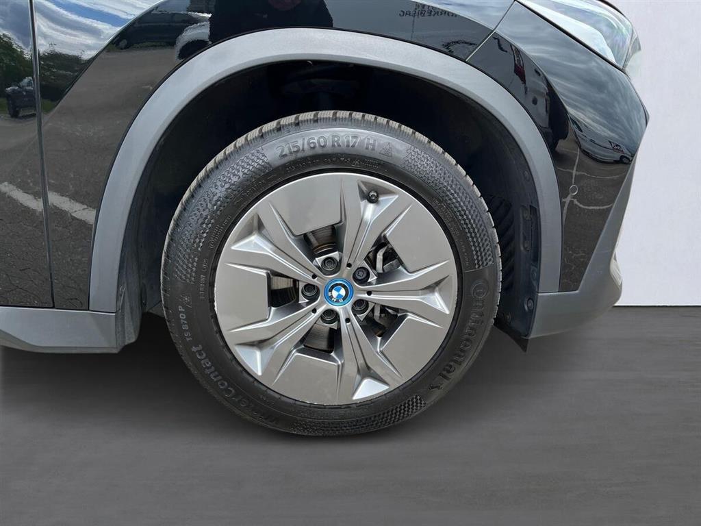BMW iX1 eDrive20 EL 204HK 5d Aut. - Image 9