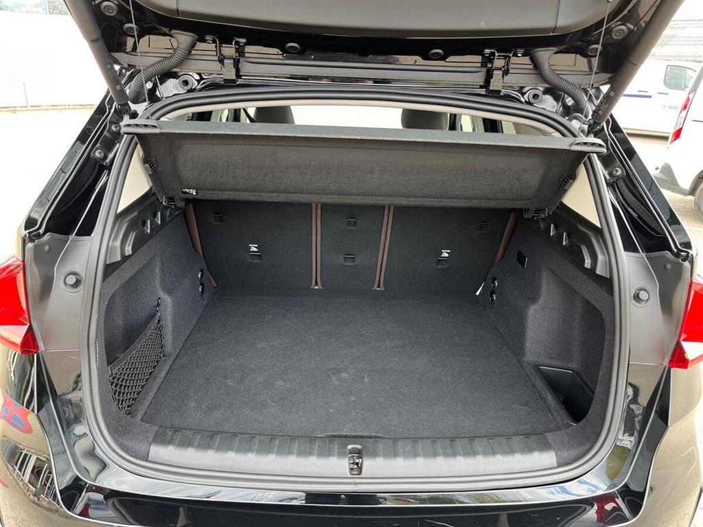 BMW iX1 eDrive20 EL 204HK 5d Aut. - Image 16