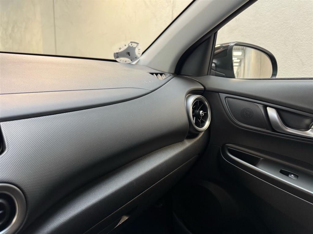 Hyundai Kona EL Trend 136HK 5d Aut. - Image 17