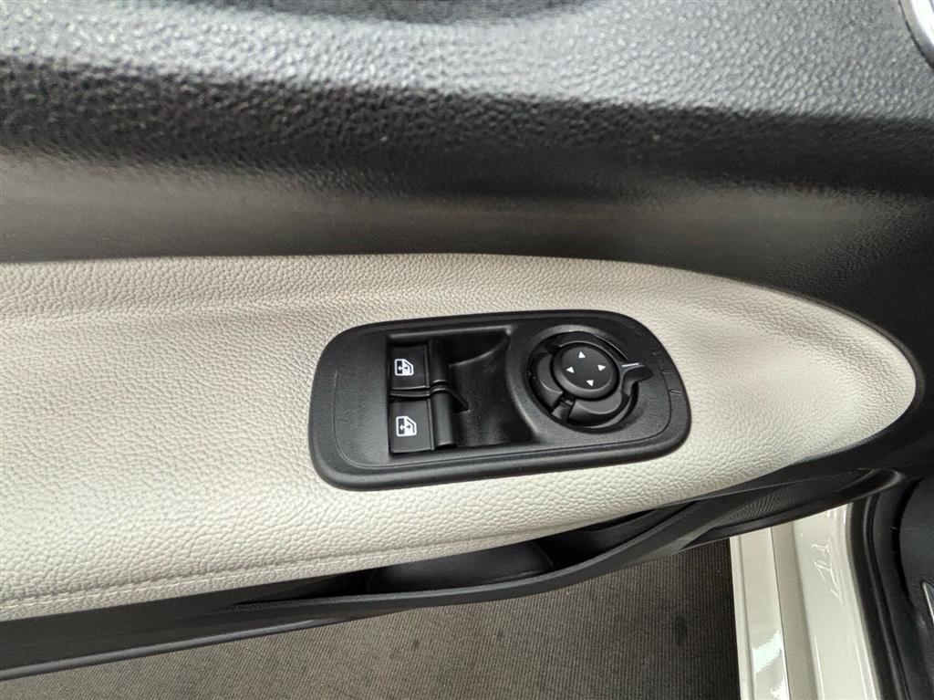 Fiat 500e 3+1 EL La Prima By Bocelli 118HK 4d Aut. - Image 11