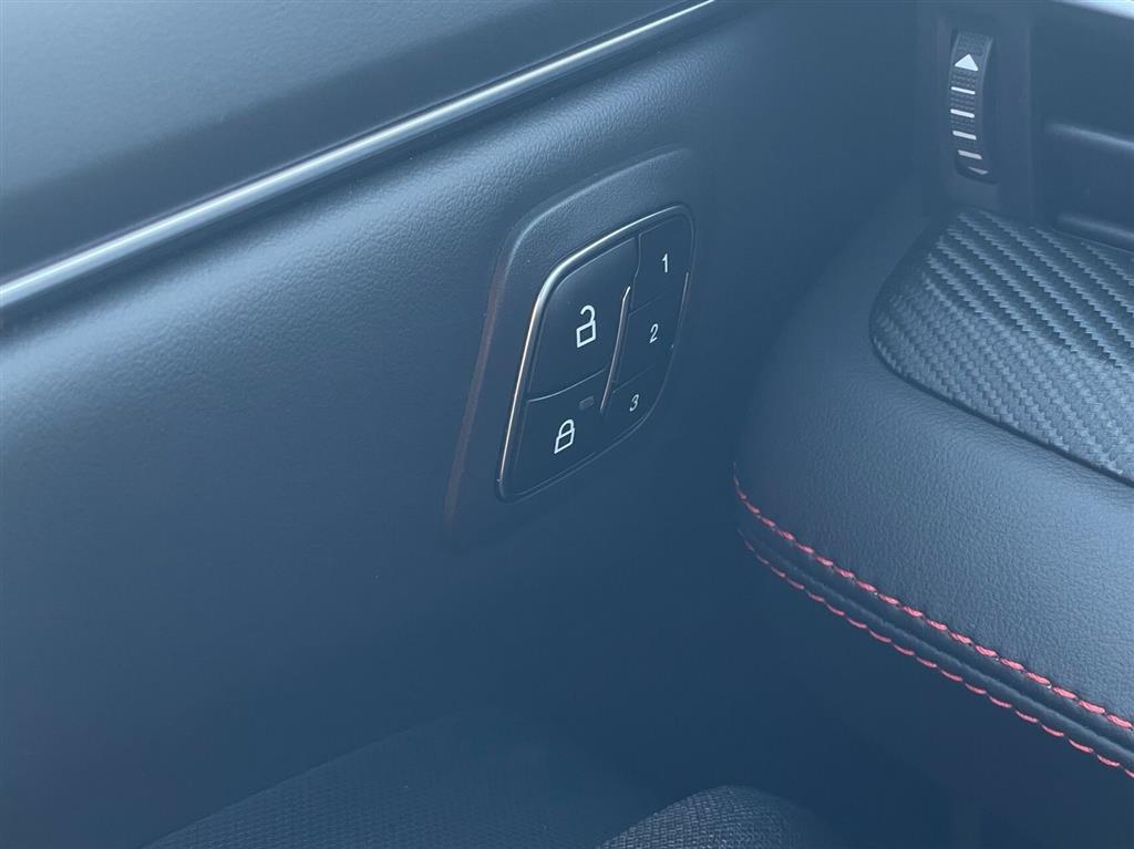 Ford Mustang Mach-E EL UR Premium 294HK 5d Aut. - Image 17