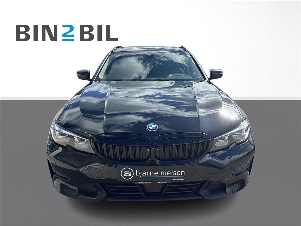 BMW 330e Touring 2,0 Plugin-hybrid Sport Line Steptronic 292HK Stc 8g Aut. - Image 13