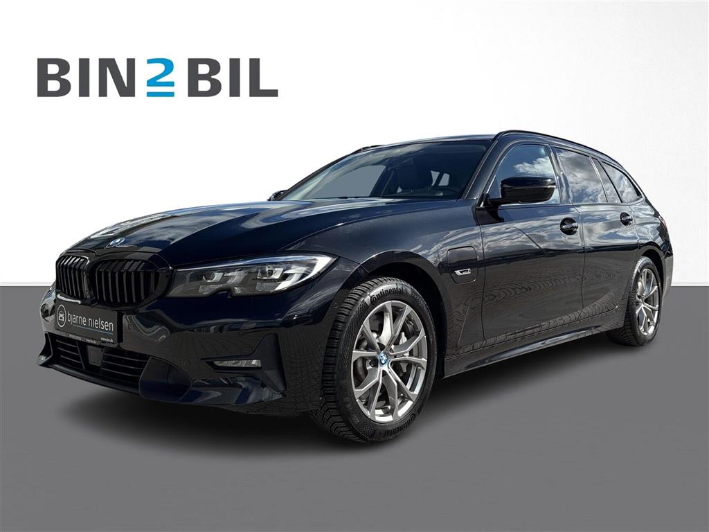 BMW 330e Touring 2,0 Plugin-hybrid Sport Line Steptronic 292HK Stc 8g Aut.