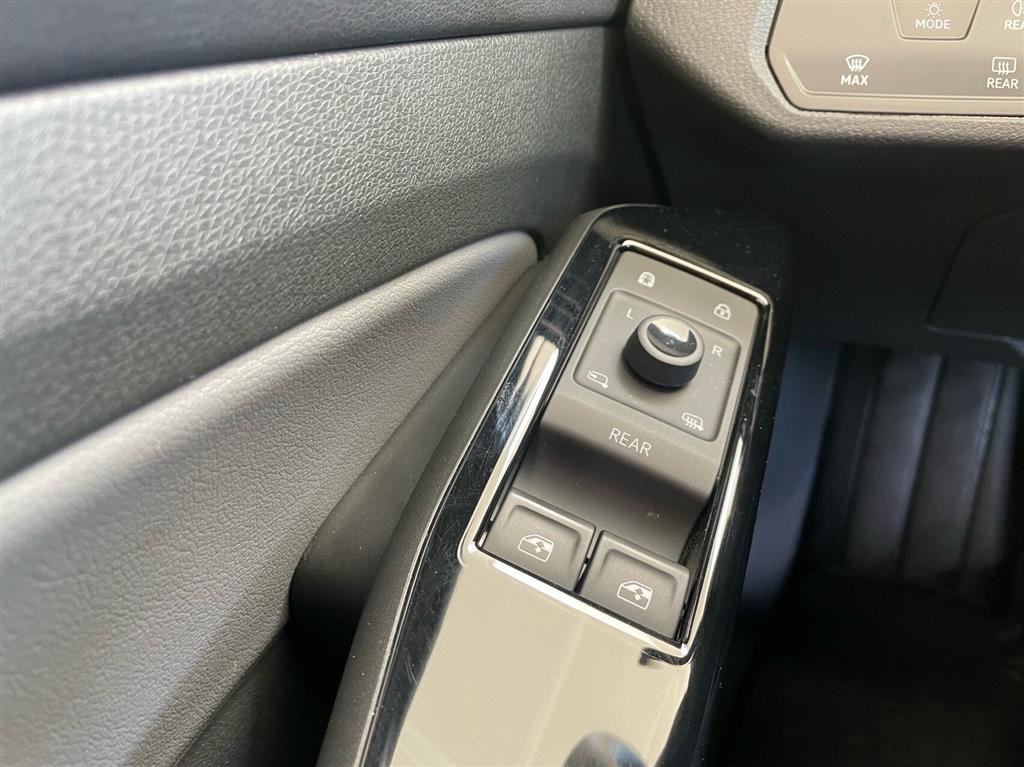 VW ID.4 EL Pure 148HK 5d Aut. - Image 14