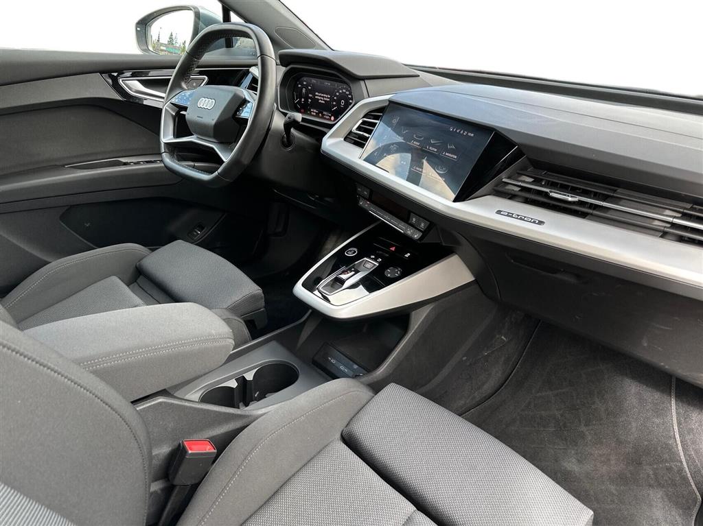 Audi Q4 45 E-tron Advanced Quattro 265HK 5d Aut. - Image 10