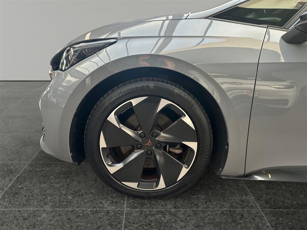 Cupra Born EL Dinamica 231HK 5d Aut. - Image 9