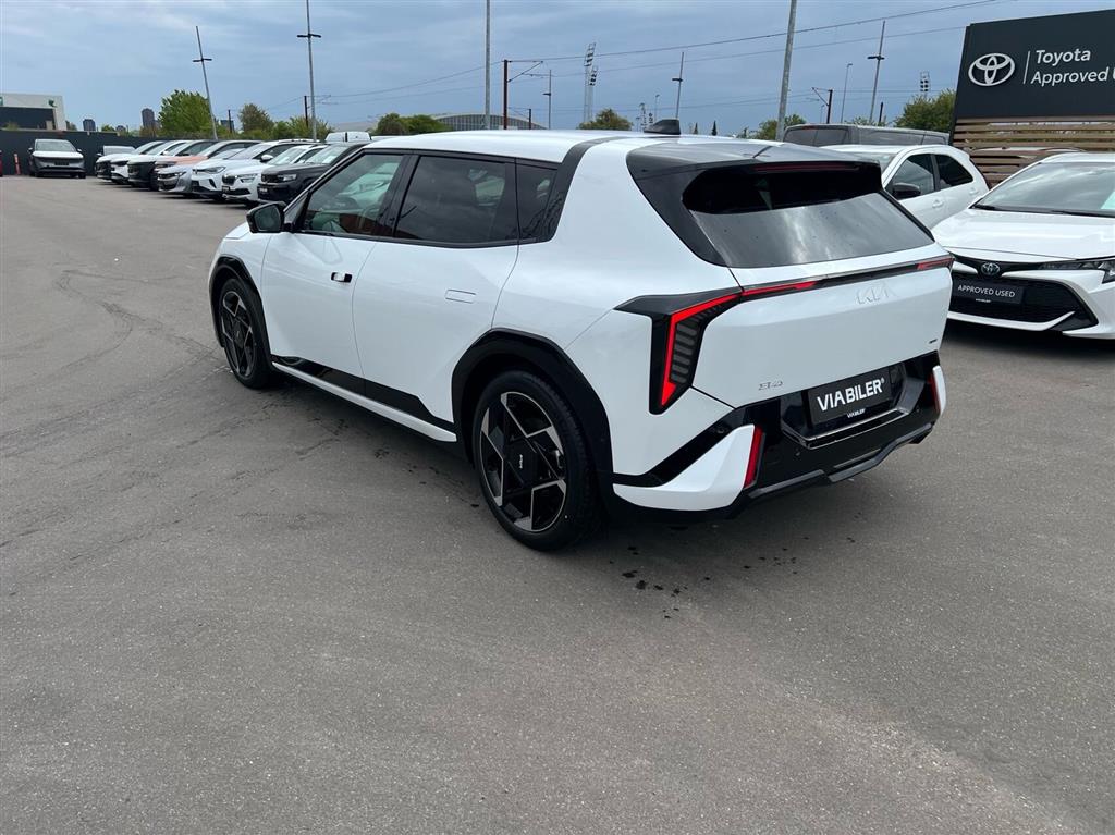 Kia EV4 EL Long Range GT-Line 204HK 5d Aut. - Image 3