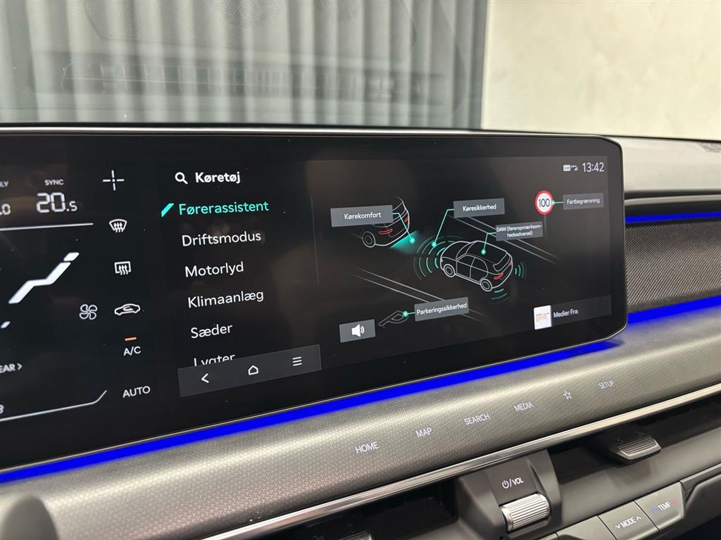 Kia EV9 EL Long Range Performance GT-Line AWD 384HK 5d Aut. - Image 32