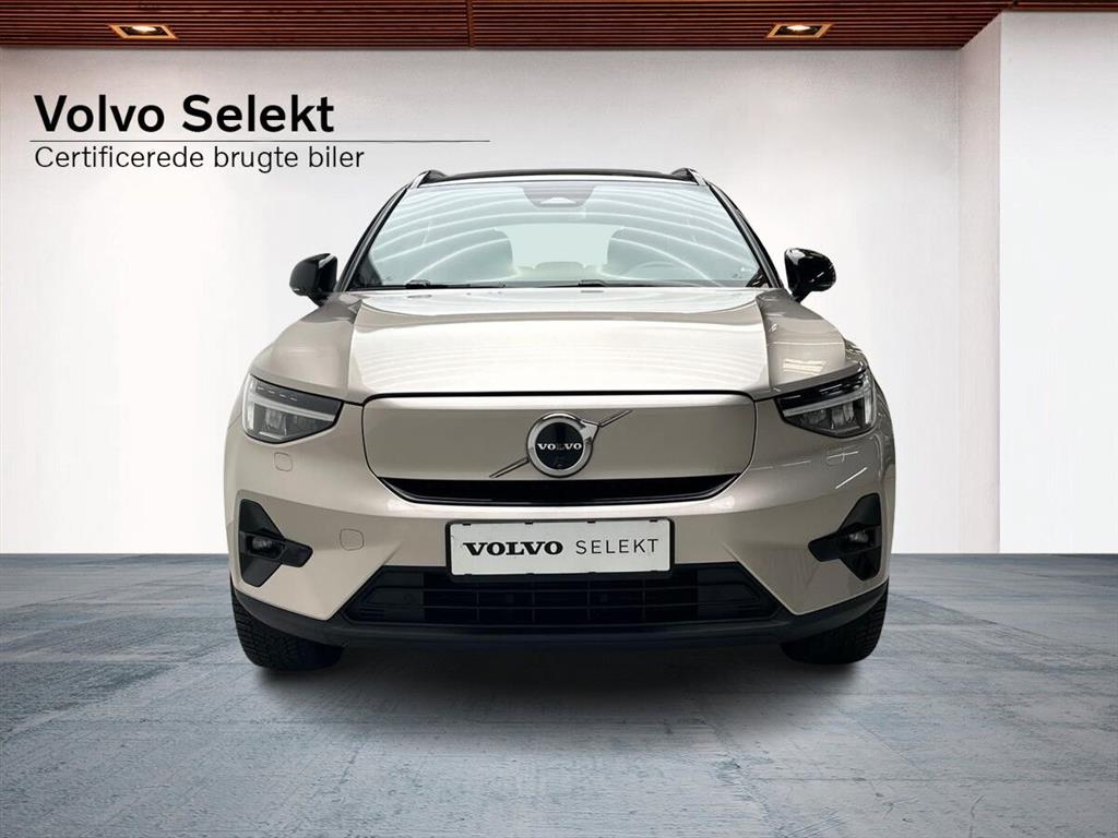 Volvo XC40 Recharge Extended Range Ultimate 252HK 5d Aut. - Image 9