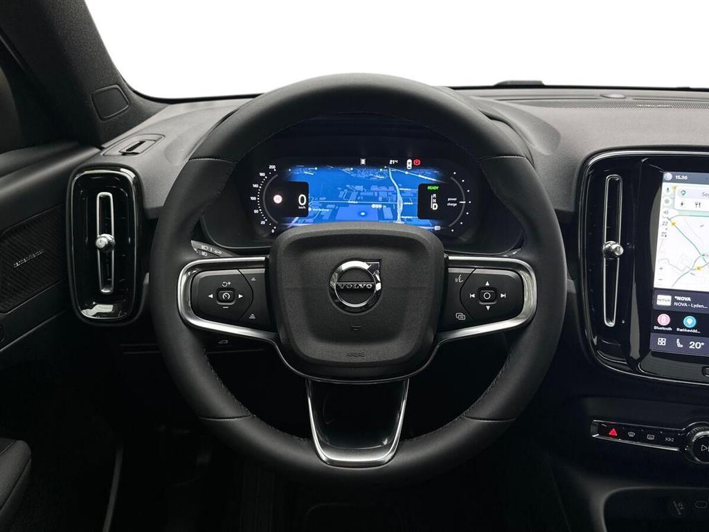 Volvo XC40 Recharge Extended Range Ultimate 252HK 5d Aut. - Image 11
